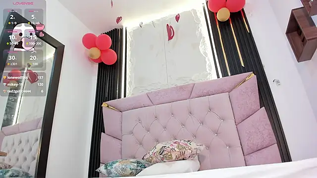 laurem-paulette online show from February 18, 7:30 pm