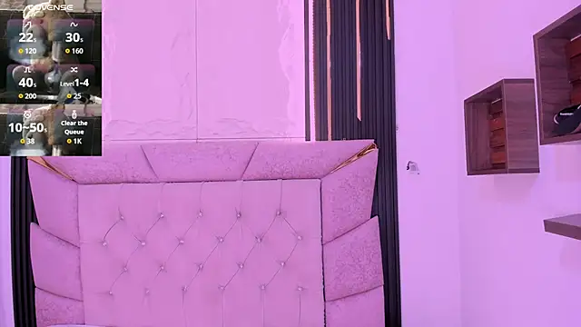 laurem-paulette online show from September 25, 7:28 pm