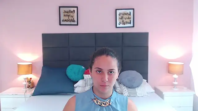 MadisonJenner online show from December 20, 12:27 pm
