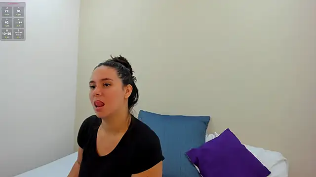 MadisonJenner online show from March 11, 12:44 pm