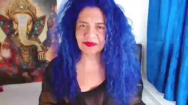 freyadevil333 online show from January 2, 7:07 pm