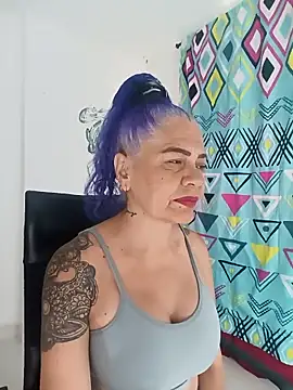 freyadevil333 online show from October 30, 1:34 pm