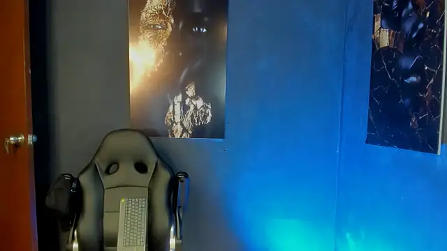 Big furry bear13 online show from September 10, 5:51 am