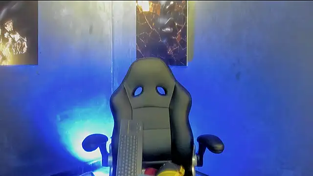 Big furry bear13 online show from September 30, 5:23 am