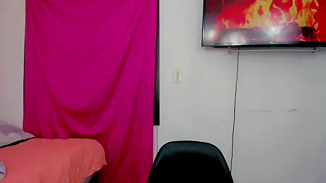 sunshine uwu22 online show from January 6, 6:10 pm