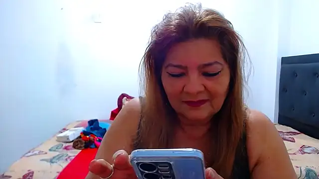 Snapshot of maturehot649 chatting on October 21, 10:54 pm maturehot649 online show from October 21, 10:54 pm