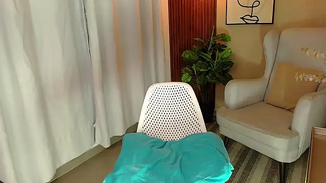 Snapshot of angela_santana_ chatting on December 11, 6:09 pm angela santana online show from December 11, 6:09 pm