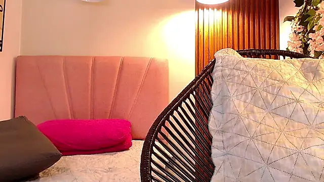 Snapshot of angela_santana_ chatting on January 3, 9:26 pm angela santana online show from January 3, 9:26 pm