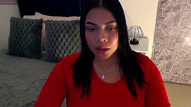Snapshot of angela_santana_ chatting on October 22, 6:29 pm angela santana  online show from October 22, 6:29 pm