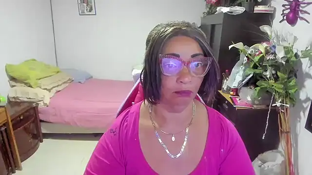 Mrs mommy  online show from January 7, 6:03 pm