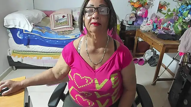 Mrs mommy  online show from September 11, 8:09 pm