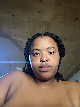 Snapshot of Linahlove chatting on January 11, 8:32 pm Linahlove online show from January 11, 8:32 pm