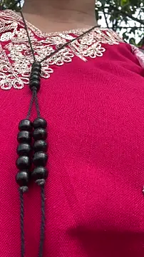 Snapshot of Ishikarana chatting on October 11, 4:33 am Ishikarana online show from October 11, 4:33 am