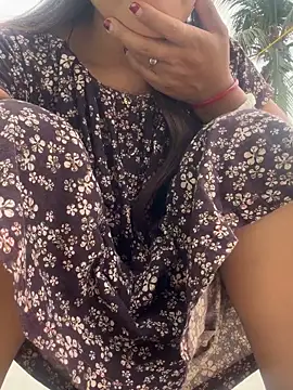 Snapshot of Ishikarana chatting on November 2, 2:25 am Ishikarana online show from November 2, 2:25 am