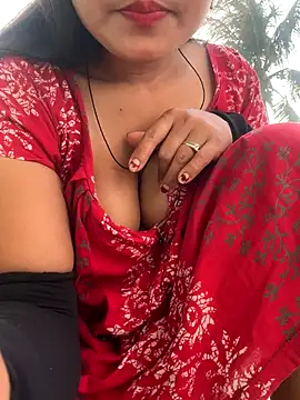 Snapshot of Ishikarana chatting on November 5, 2:00 am Ishikarana online show from November 5, 2:00 am