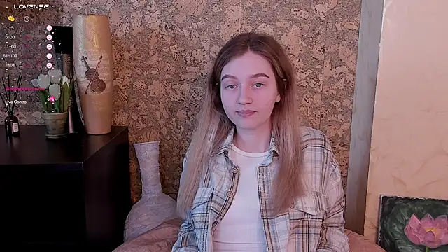 Ksuhesa online show from March 22, 7:04 am