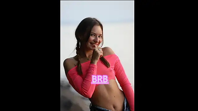 soffy  kisss online show from March 8, 7:20 pm