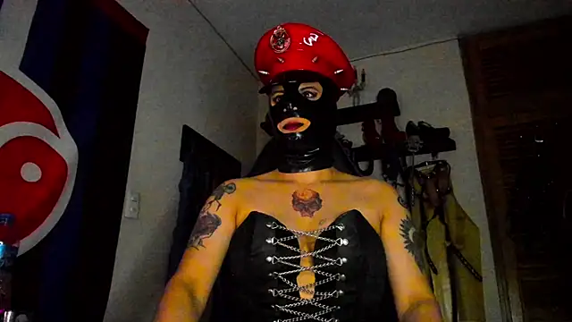 Snapshot of DominatrixBlue chatting on January 15, 2:02 pm DominatrixBlue online show from January 15, 2:02 pm