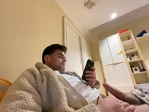 cubalibre02 online show from December 2, 10:05 pm