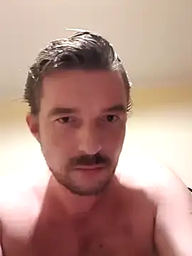 Snapshot of hornyboyopen chatting on December 4, 11:24 pm hornyboyopen online show from December 4, 11:24 pm