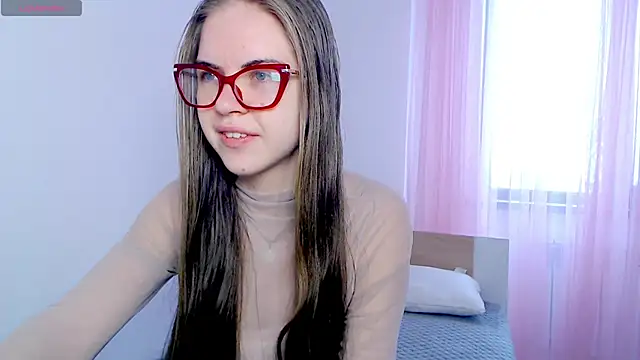 Sarah HS online show from February 28, 4:35 am