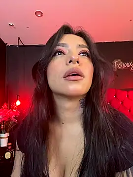 Snapshot of foxxy_nasty chatting on December 5, 5:09 pm foxxy nasty online show from December 5, 5:09 pm