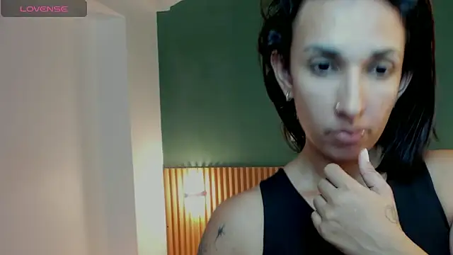 kristen kassi online show from May 19, 8:48 pm