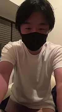 Snapshot of MTKIK chatting on January 8, 9:42 am MTKIK online show from January 8, 9:42 am