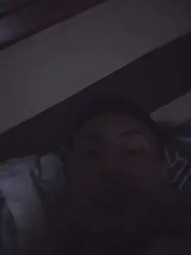 Snapshot of Robertoch chatting on December 20, 11:50 am Robertoch online show from December 20, 11:50 am