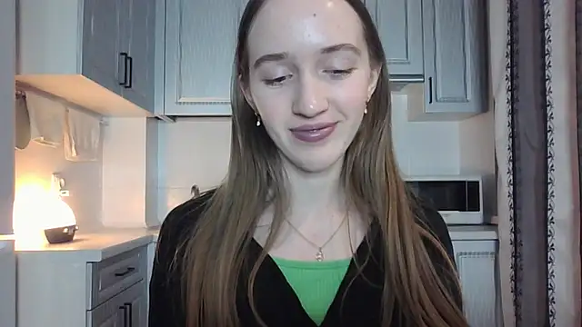 Snapshot of leslie_my_lovee chatting on March 15, 5:37 pm leslie my lovee online show from March 15, 5:37 pm