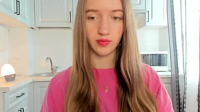 leslie my lovee online show from April 14, 10:43 am