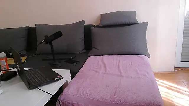 Snapshot of DickStaza chatting on September 27, 11:26 am DickStaza online show from September 27, 11:26 am