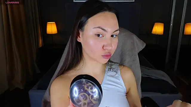 Snapshot of GIGI_BENNET chatting on January 6, 8:57 am GIGI BENNET online show from January 6, 8:57 am