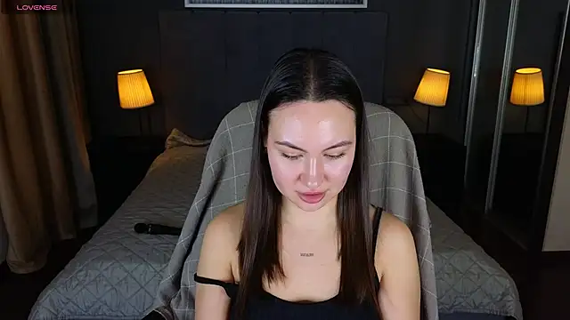 Snapshot of GIGI_BENNET chatting on January 18, 8:52 am GIGI BENNET online show from January 18, 8:52 am