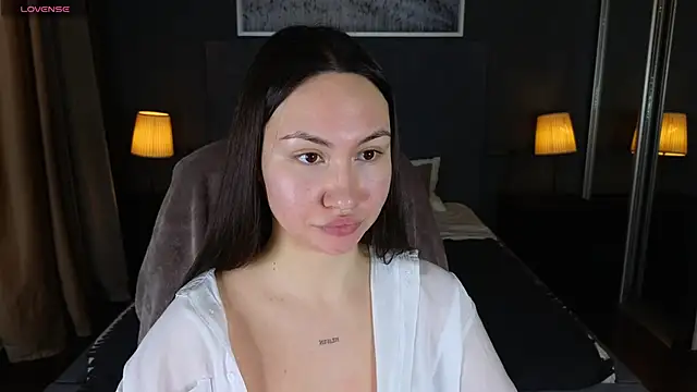 Snapshot of GIGI_BENNET chatting on February 18, 9:21 am GIGI BENNET online show from February 18, 9:21 am