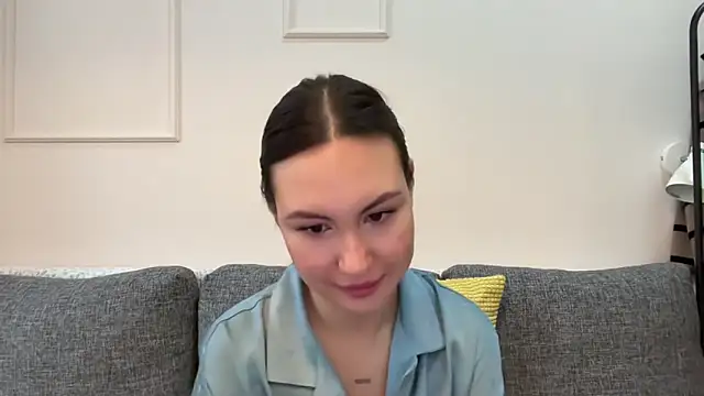Snapshot of GIGI_BENNET chatting on March 3, 8:05 am GIGI BENNET online show from March 3, 8:05 am