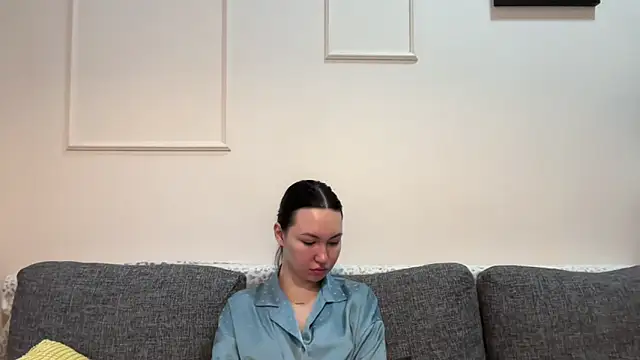 Snapshot of GIGI_BENNET chatting on March 16, 5:03 am GIGI BENNET online show from March 16, 5:03 am
