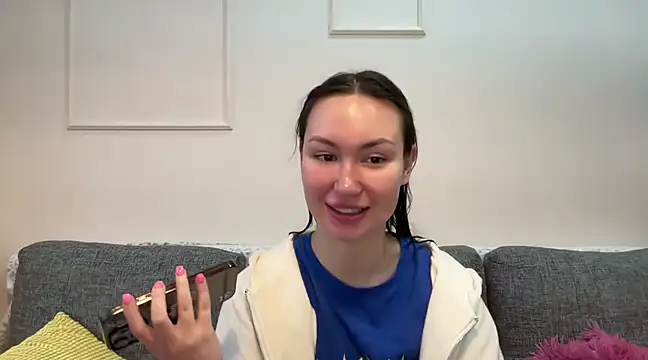 Snapshot of GIGI_BENNET chatting on March 18, 8:03 am GIGI BENNET online show from March 18, 8:03 am