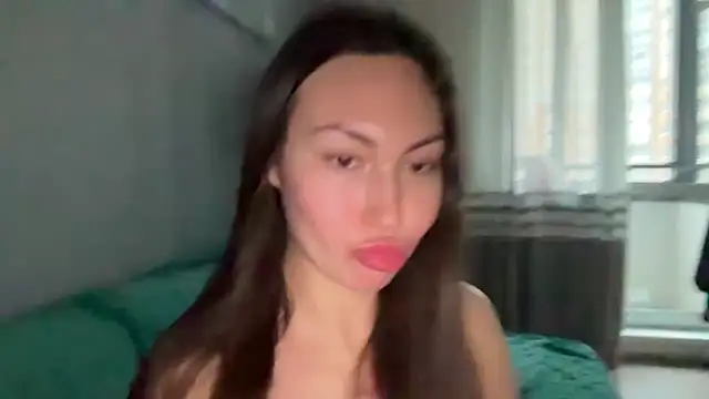 Snapshot of GIGI_BENNET chatting on September 16, 5:19 am GIGI BENNET online show from September 16, 5:19 am
