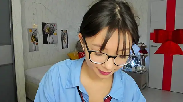 AgnieszkaBanana online show from December 12, 2:04 am