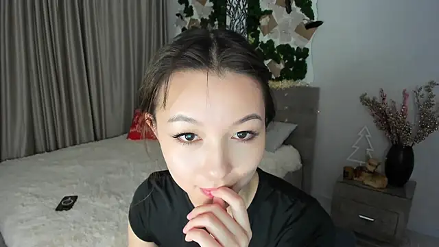 AgnieszkaBanana online show from December 15, 1:32 pm