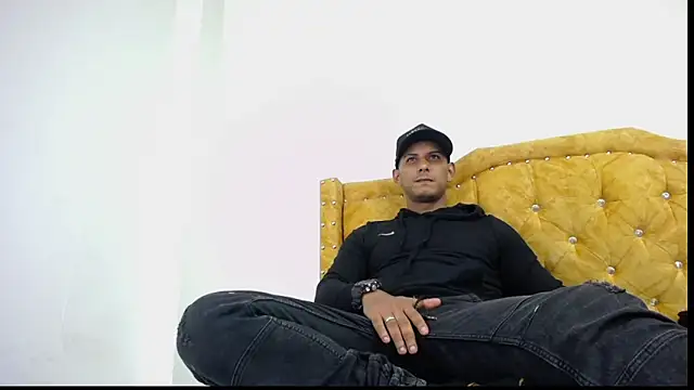 Chris Dick23 online show from June 2, 3:41 am