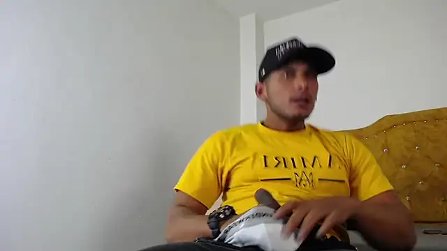 Chris Dick23 online show from June 23, 4:43 am