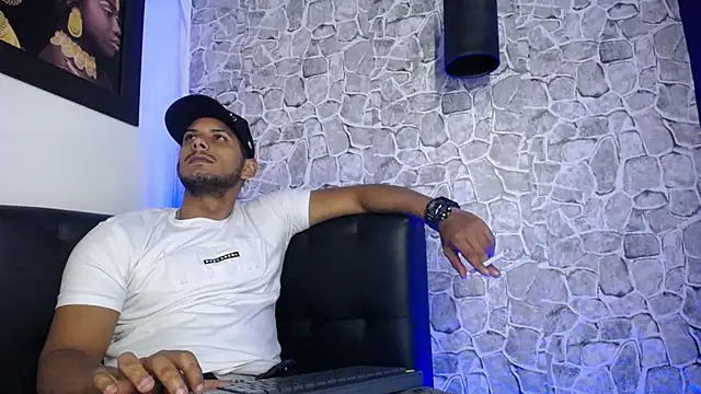 Chris Dick23 online show from July 21, 5:10 am