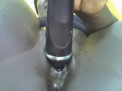 Snapshot of Liza331 chatting on March 17, 9:23 pm Liza331 online show from March 17, 9:23 pm