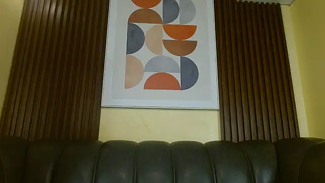 Nicole Ramires online show from November 7, 5:46 pm