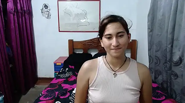 LadyMilk003 online show from December 9, 6:46 pm