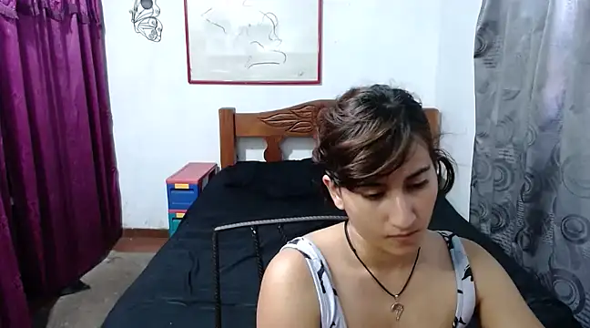 LadyMilk003 online show from December 13, 6:49 pm