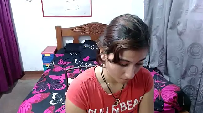 LadyMilk003 online show from January 7, 4:59 pm