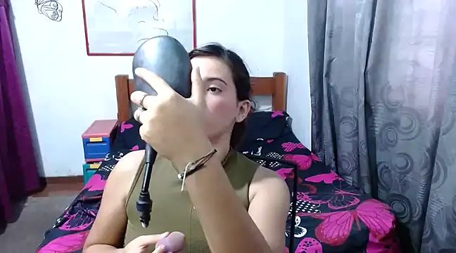 LadyMilk003 online show from January 23, 3:22 pm